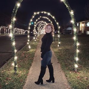 Meet your Posher, Noelle